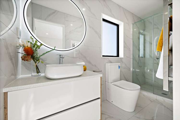 23 Christella Street Flat Bush_15