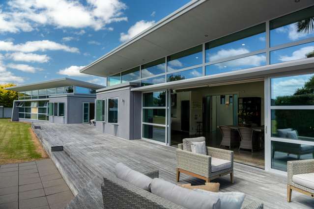 2 x Titles - Exceptional Rosewood Drive Offering!