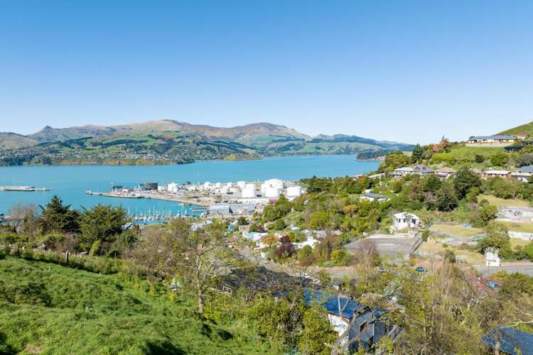 11 Harmans Road Lyttelton_13