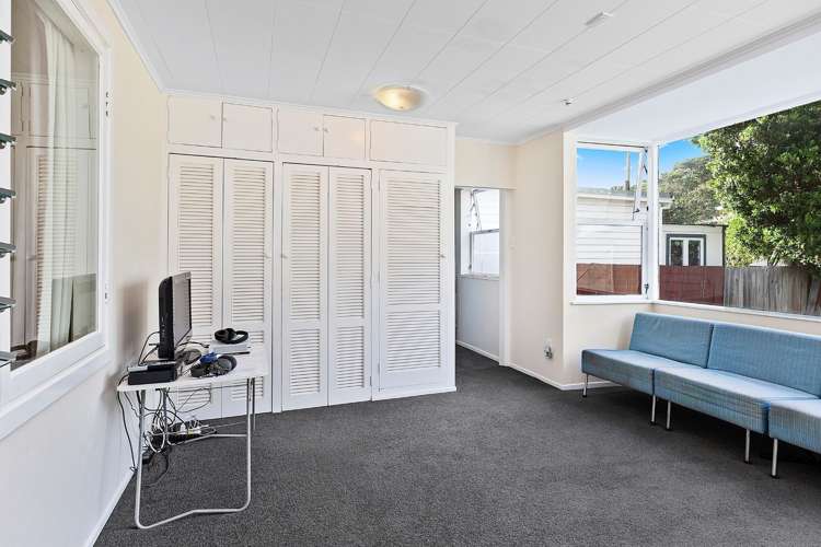 36 Burnham Street Seatoun_13