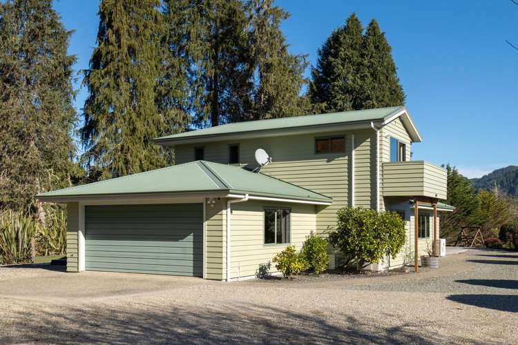 841 Waiwhero Road Ngatimoti_14
