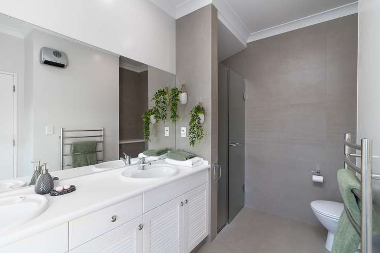 65 The Cliffs Britannia Heights_10