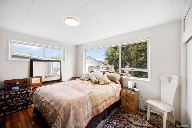 11 Karo Place Glendene_7