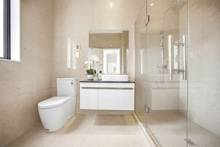 324A Royal Road Massey_17