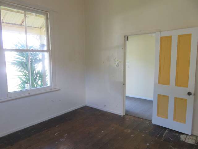 201 Robert Street Thames_1