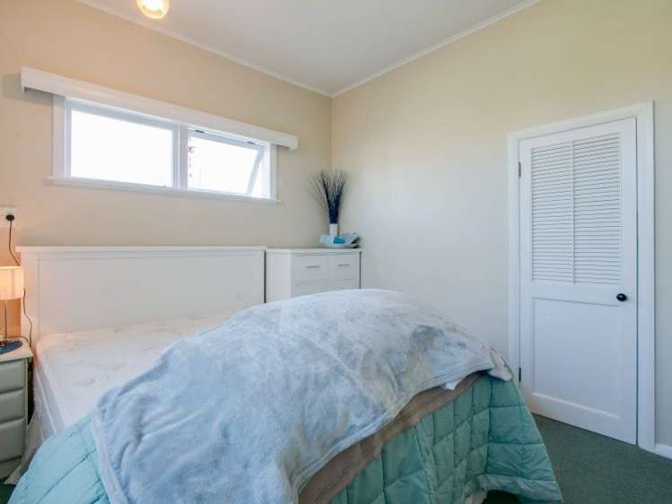 13 Anzac Avenue Onekawa_5