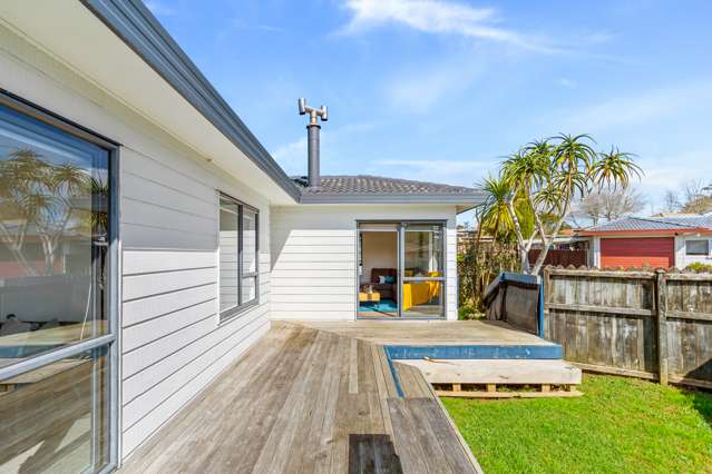 106 Glen Road Ranui_1