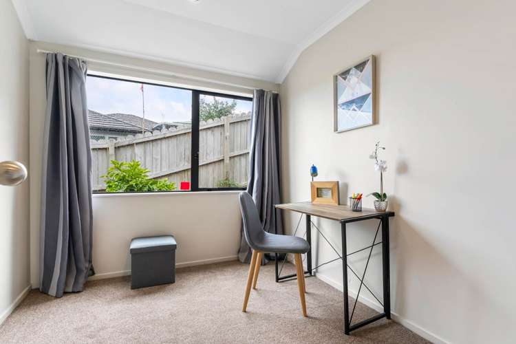 31 Saralee Drive Manurewa_24