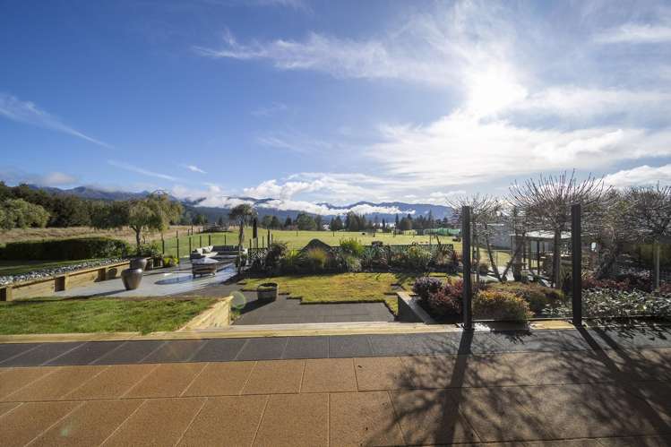 108 William Stephen Road Te Anau_14