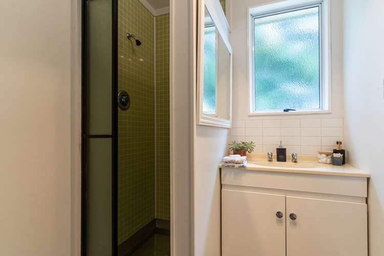 1776 State Highway 2 Tauwharenikau_11