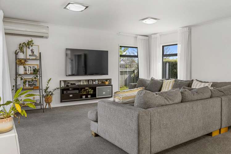 17 Windsor Street Richmond Heights_8