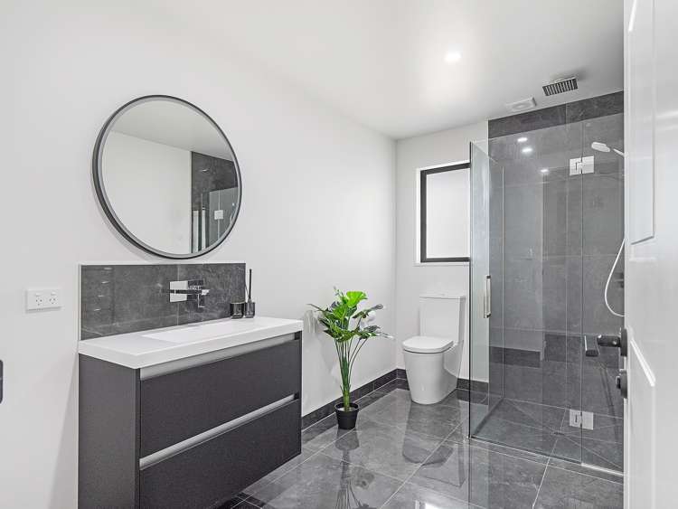 13 Rosalind Avenue Darfield_25