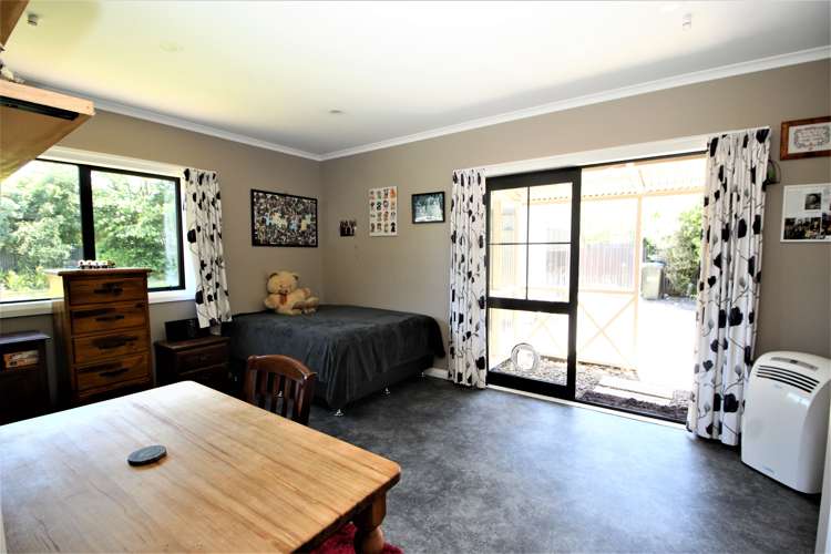25 Ross Street Woodville_19