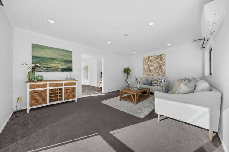 2/12 Solana Court Botany Downs_4