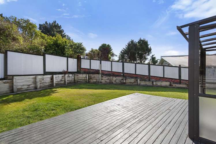 21 Newburn Grove Wainuiomata_15