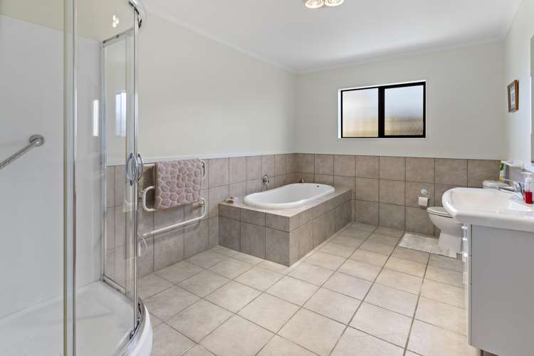 9a Hogg Crescent Masterton_7