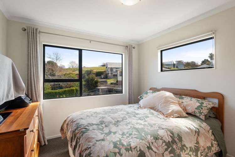 11 Pohutukawa Drive Athenree_21