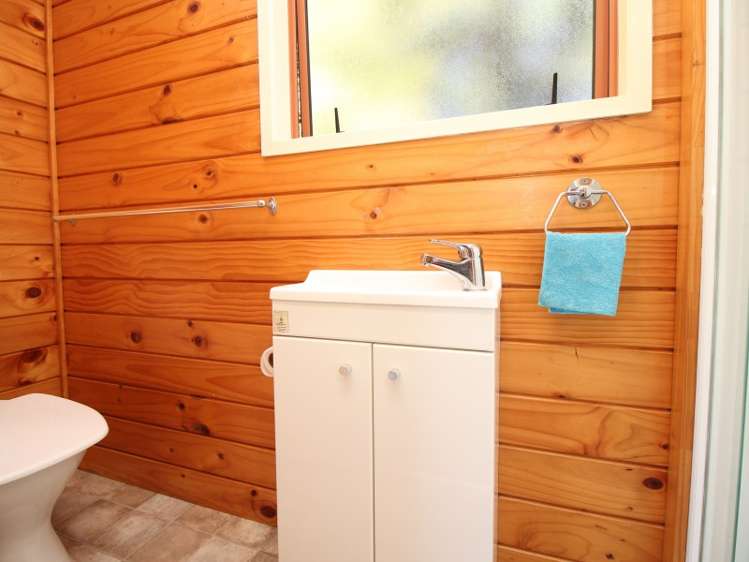 6a Mona Avenue Mangere Bridge_7