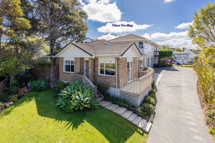 156 & 156A Weatherly Road_0