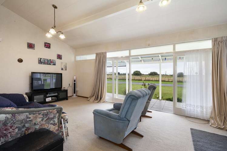 2 Racecourse Avenue Marton_4