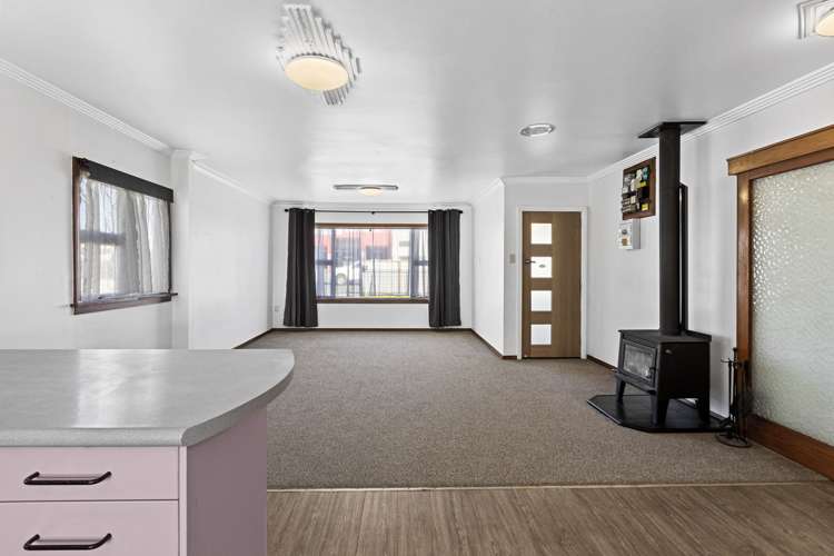 84 Glover Road Hawera_6