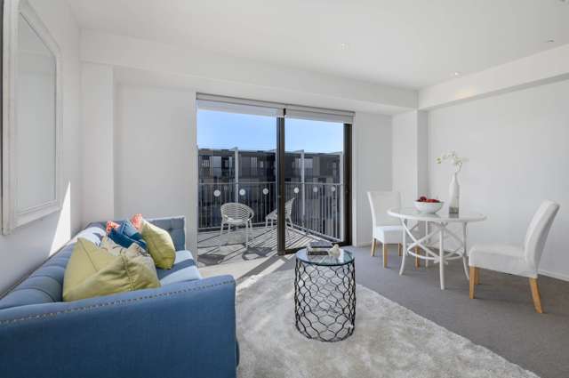 402/4 Bluegrey Avenue Stonefields_2