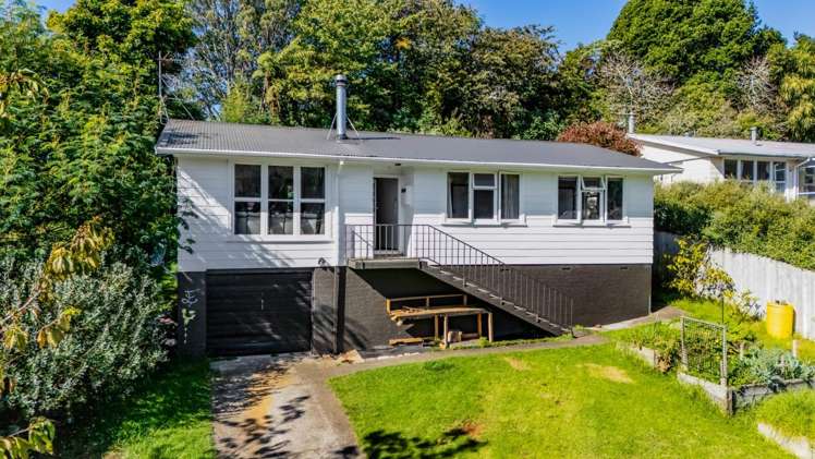 13 Brixham Place Merrilands_18