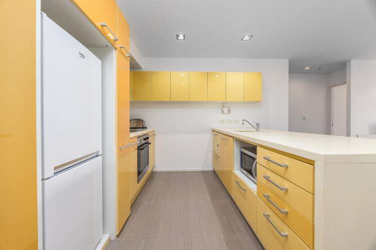 2M/14 Upper Queen Street Auckland Central_9