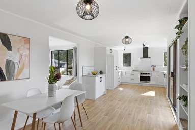 201 Holborn Drive_3