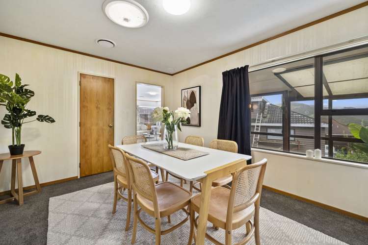 15 Maywood Grove Churton Park_9