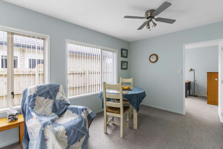 17 Woodbank Drive Glen Eden_11