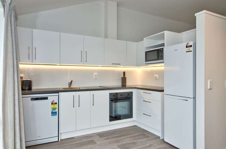 46B Wynyard Crescent Fernhill_3