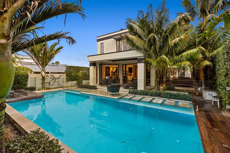 361 Hibiscus Coast Highway Orewa_22