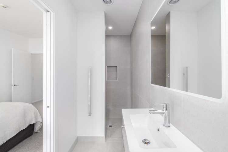 3/5 Kairua Lane Wigram_15