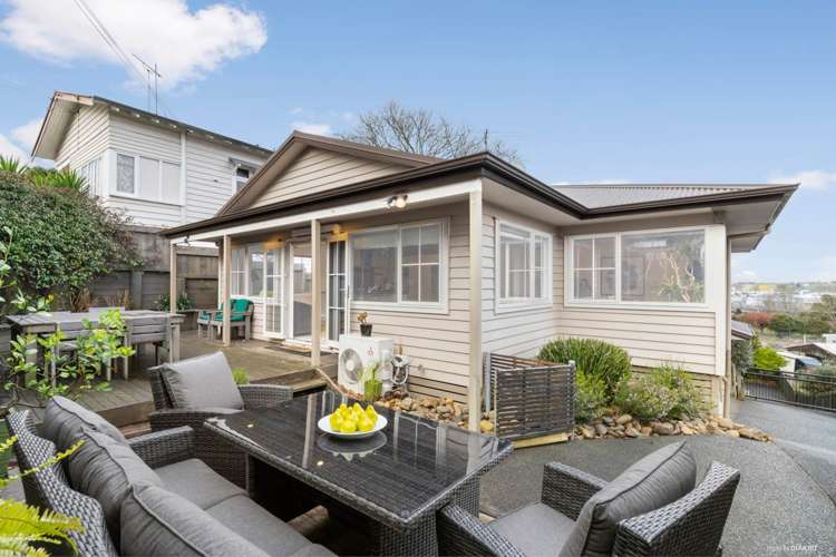 11 Carlton Road_0