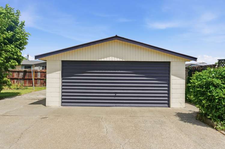 15 Wychwood Crescent Bishopdale_26