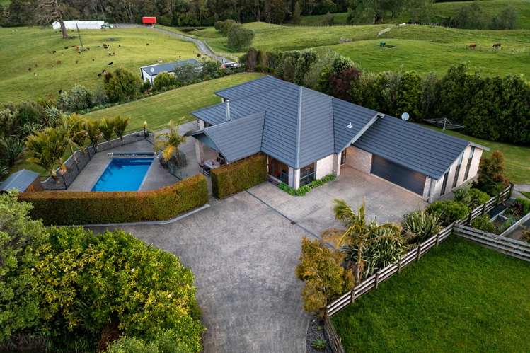 827 Wainui Road Wainui_5