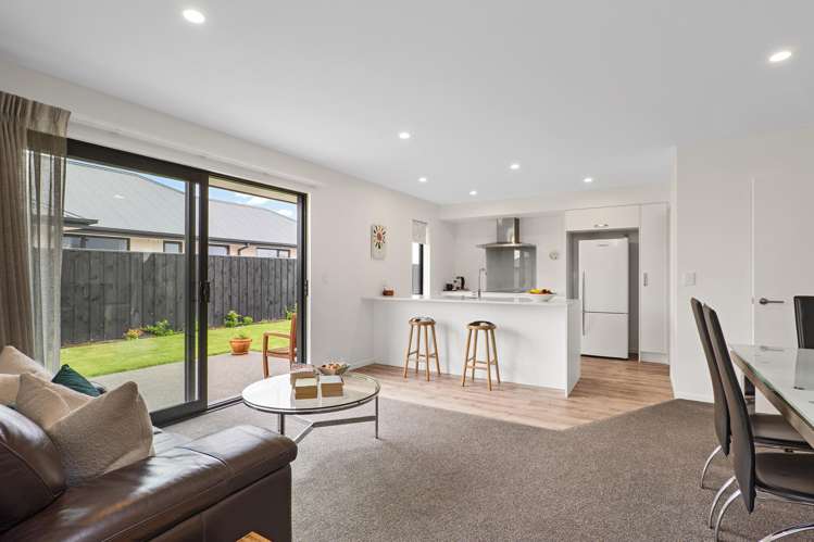 40 Eric Crozier Road_3