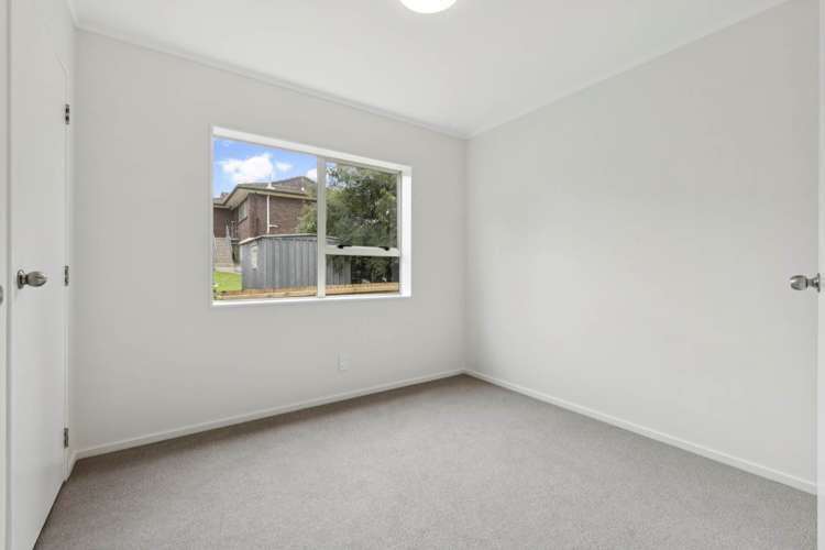 2/55 Moore Street Howick_16