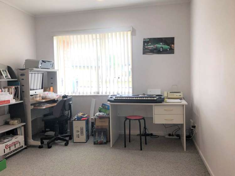 6 Ian Jones Court Flat Bush_5