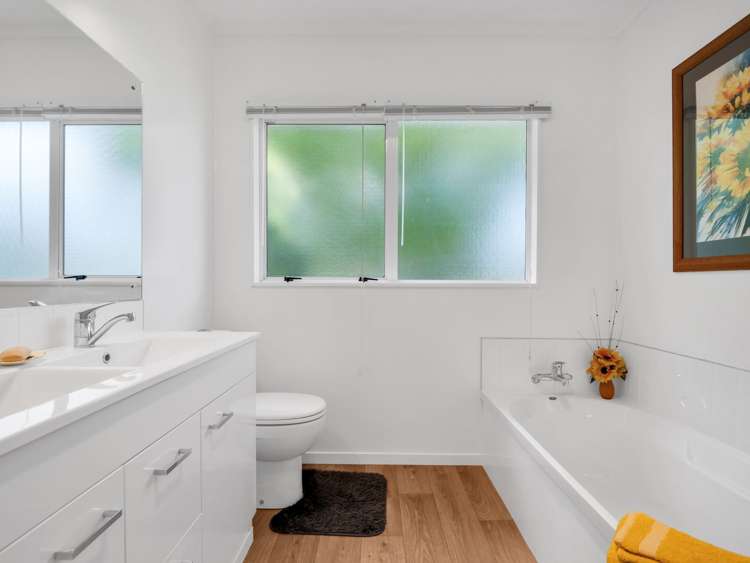 53A Kitchener Road Waiuku_15