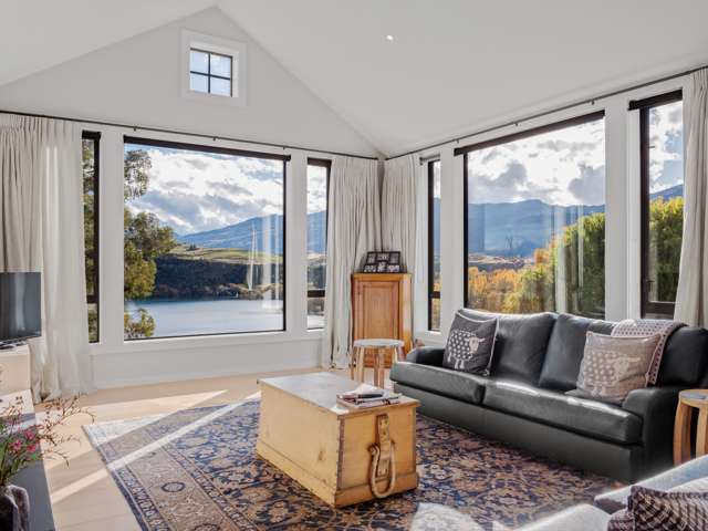 186 Arrowtown - Lake Hayes Road, Lake Hayes Lake Hayes_2