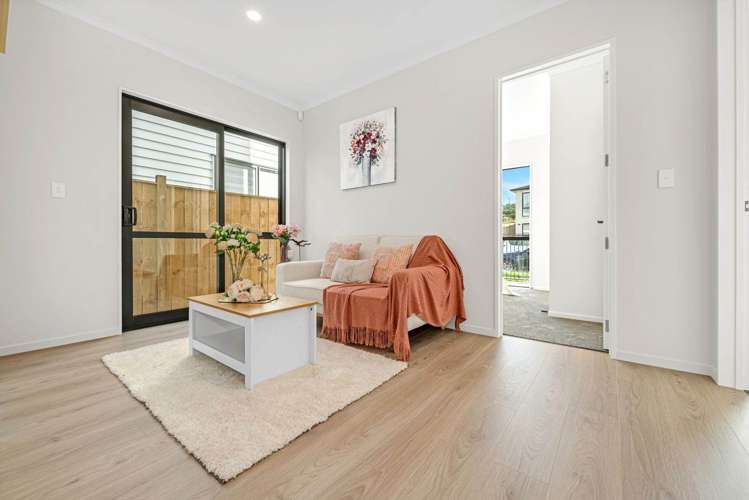 53 Koromeke Street Flat Bush_14