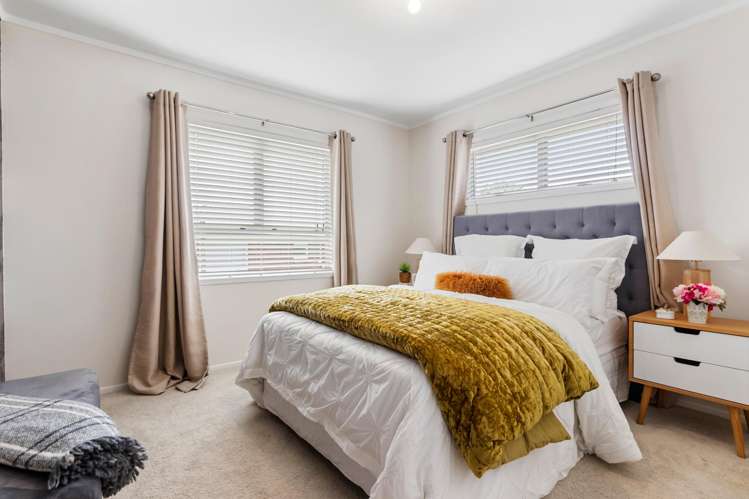 2/5 Porchester Road_5