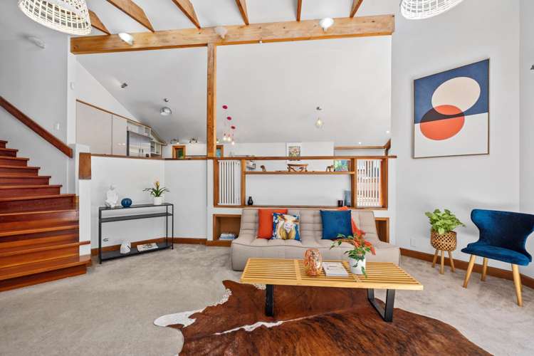 107 Vauxhall Road Narrow Neck_21