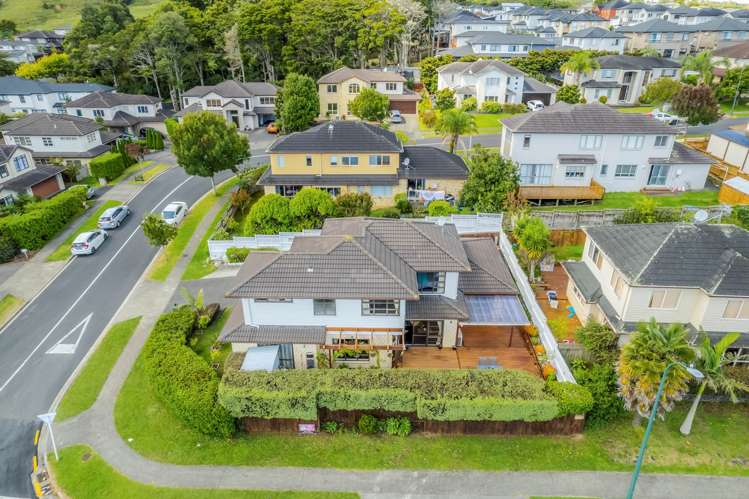 6 Valderama Drive Flat Bush_16