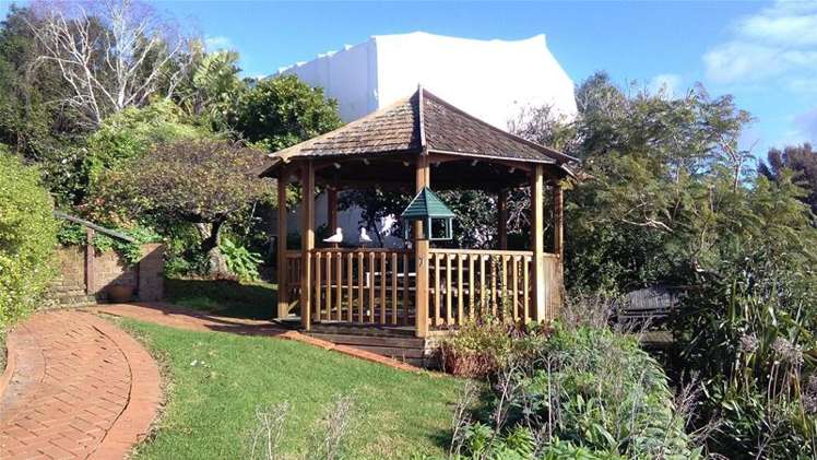 9 Pleasant Place Mellons Bay_8