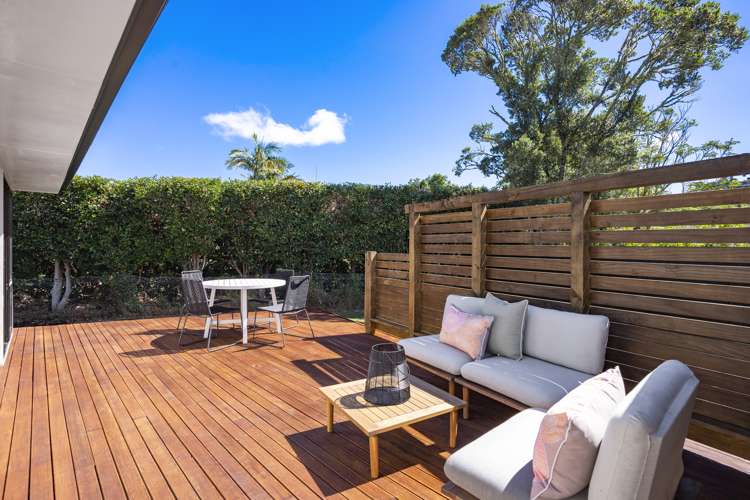 29 Redlands Grove Swanson_3