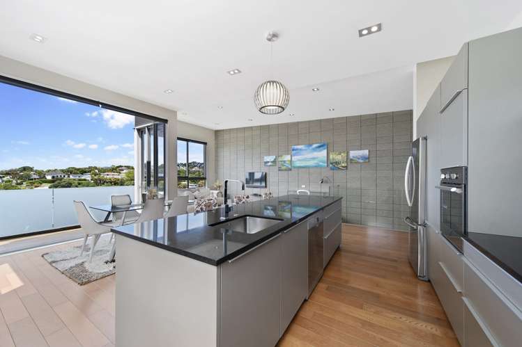 5/8 Wilk Lane Browns Bay_8