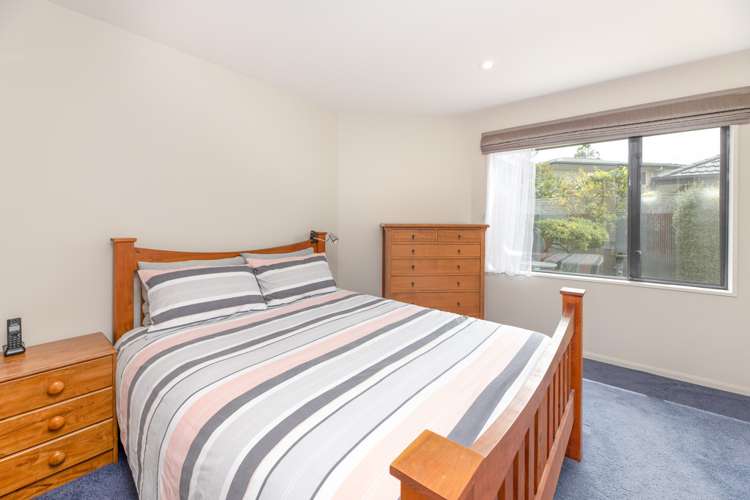 18 Ballymena Drive Belfast_11